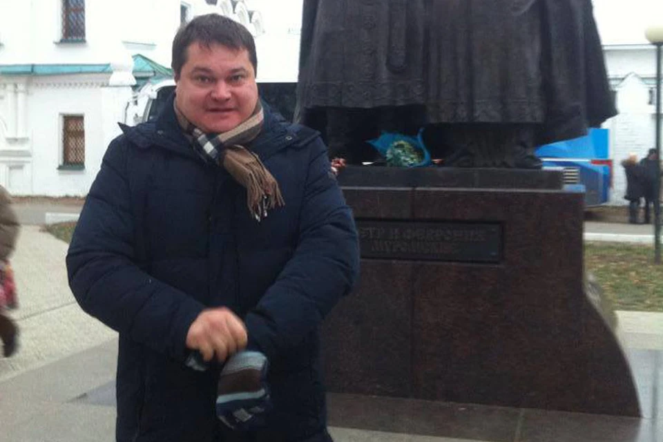 Андрей Малосолов путешествует по России. Это он в путешествии в Гусь-Железный и Муром