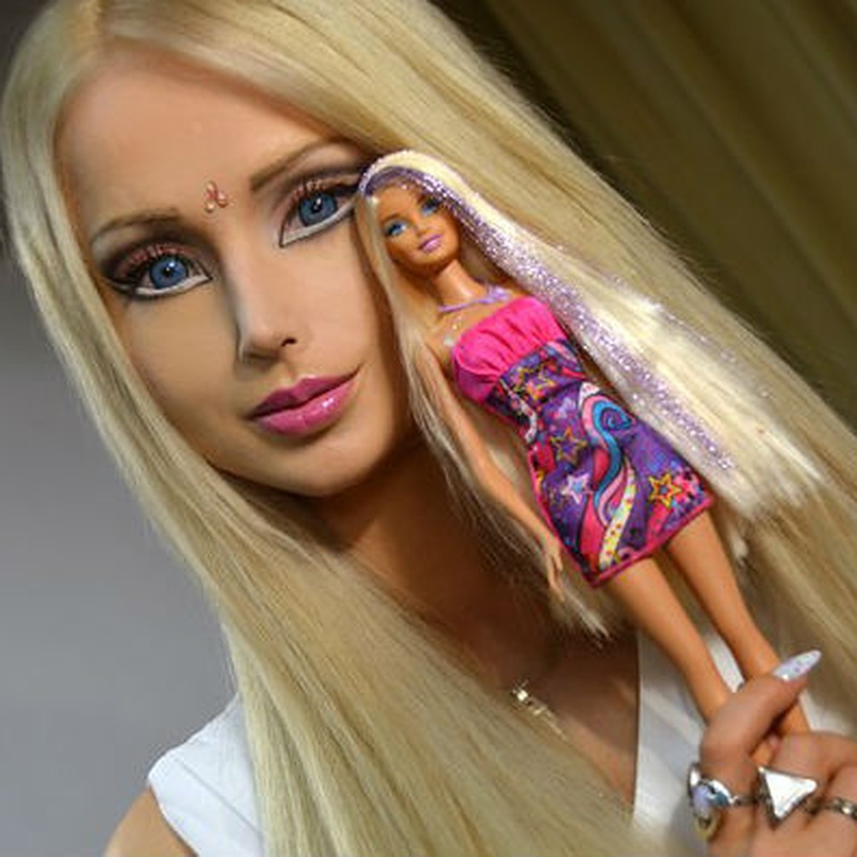 Как выглядят Барби в реальной жизни: 10 историй девушек с кукольной внешностью
