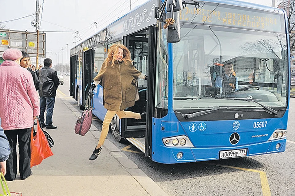 Более 7 миллионов пассажиров каждый день пользуются общественным транспортом.