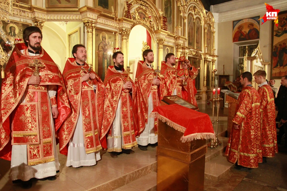 В Пасхальную ночь во всех храмах Барнаула состоятся праздничные Богослужения
