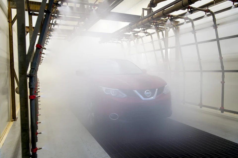 Стандарты испытаний Nissan прекрасно подходят для моделирования как умеренного климата и дорожных условий Западной Европы, так и погоды в более суровых регионах.Фото Nissan