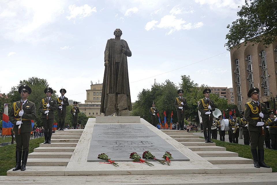 Столицу Армении украсил памятник заместителю командира армянского легиона СС.