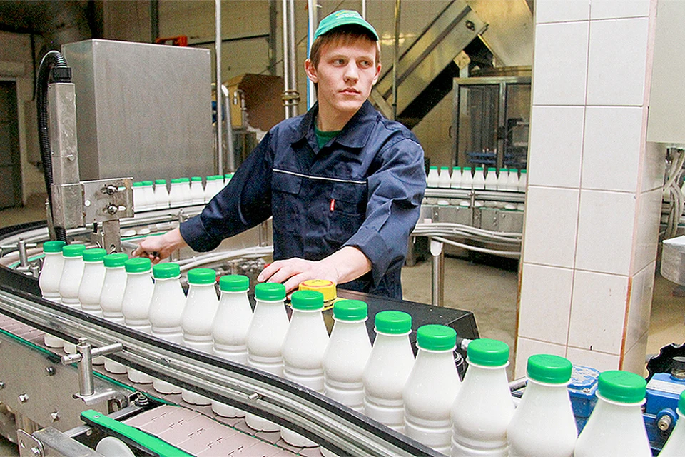 Россельхознадор опубликовал список всех возможных фальсификаций в молочной отрасли. Производители молока отреагировали бурно, заявив, что это неправда и потребовали, чтобы им "выдали" нарушителей.
