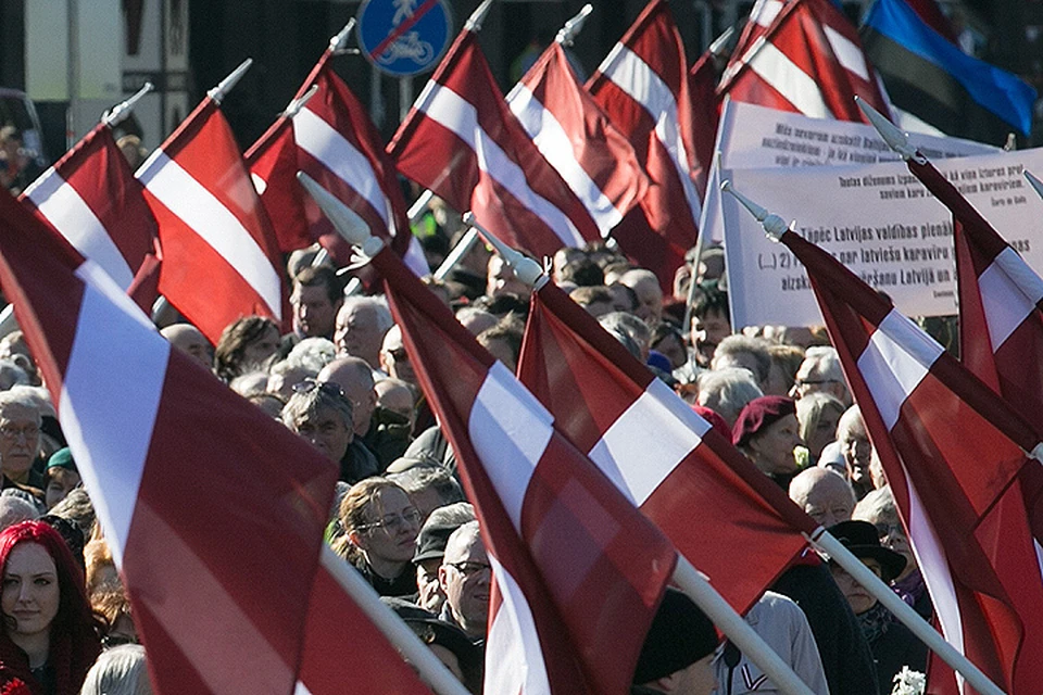 16 марта 2015 г. Шествие сторонников легионеров Waffen SS в центре города. ФОТО Кристина Кормилицына/ТАСС