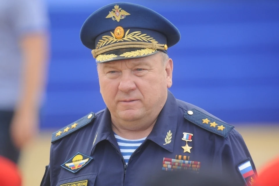 Командующий Воздушно-десантными войсками России генерал-полковник Владимир Шаманов был избран депутатом Госдумы