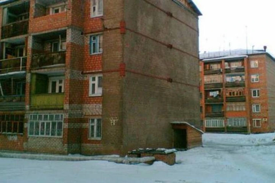 Жители Вихоревки Братского района: «В квартирах температура воздуха всего +10 градусов»