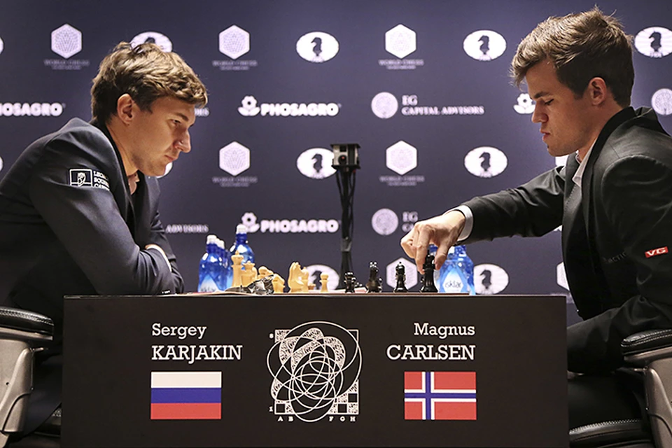 Российский гроссмейстер вновь начал партию ходом королевской пешки, а чемпион мира опять избрал испанскую партию