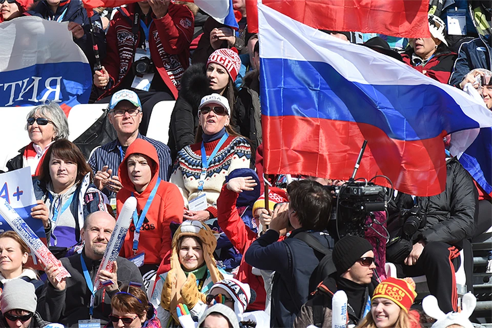 Российский календарь международных соревнований этой зимой насыщен как никогда. В группу риска сразу попали этапы Кубка мира по лыжным гонкам, сноуборду, фристайлу, конькам, биатлону.