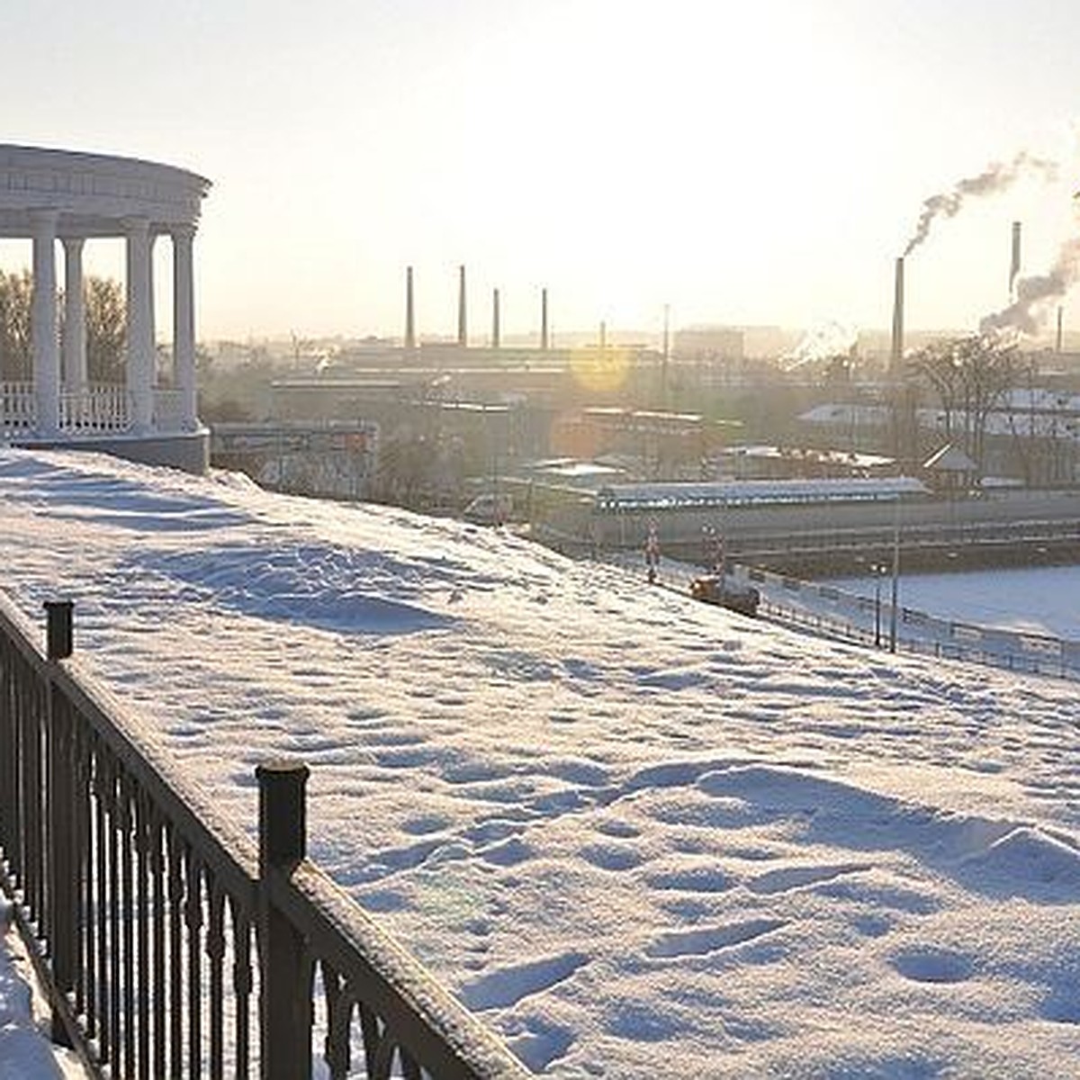 Утро в Ижевске: платная приватизация жилья, новые колл-центры в больницах и  захват американской тюрьмы заключенными - KP.RU