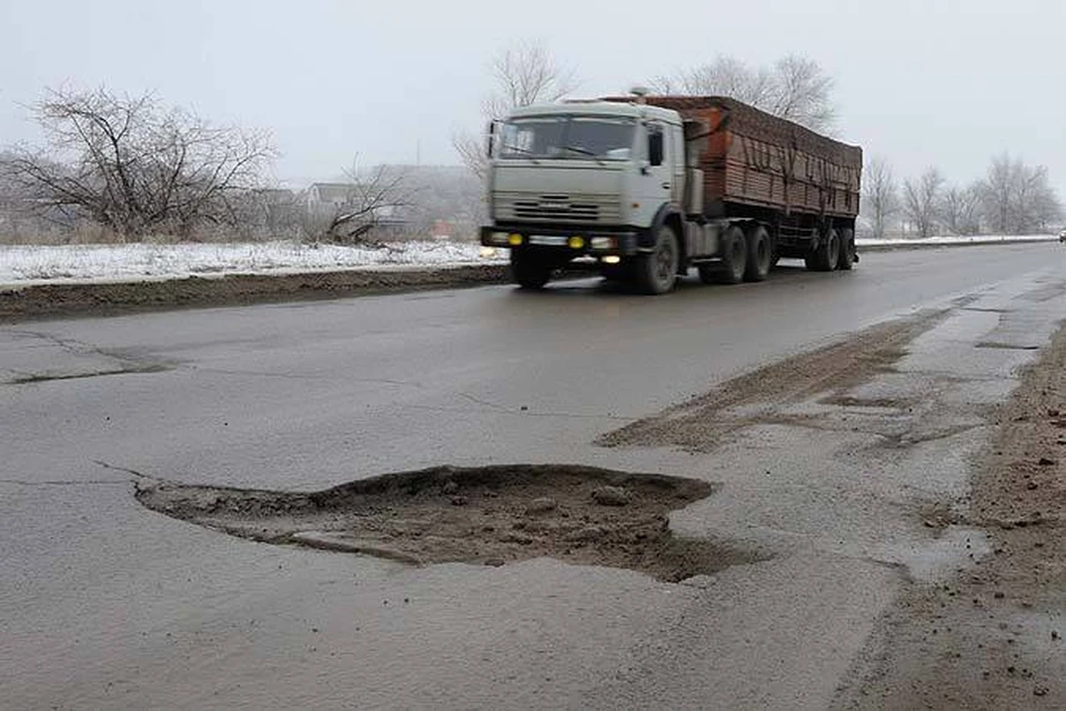 К описанию плохой дороги желательно приложить фото, подтверждающее ваши слова. И тогда участок попадет в список на ремонт.