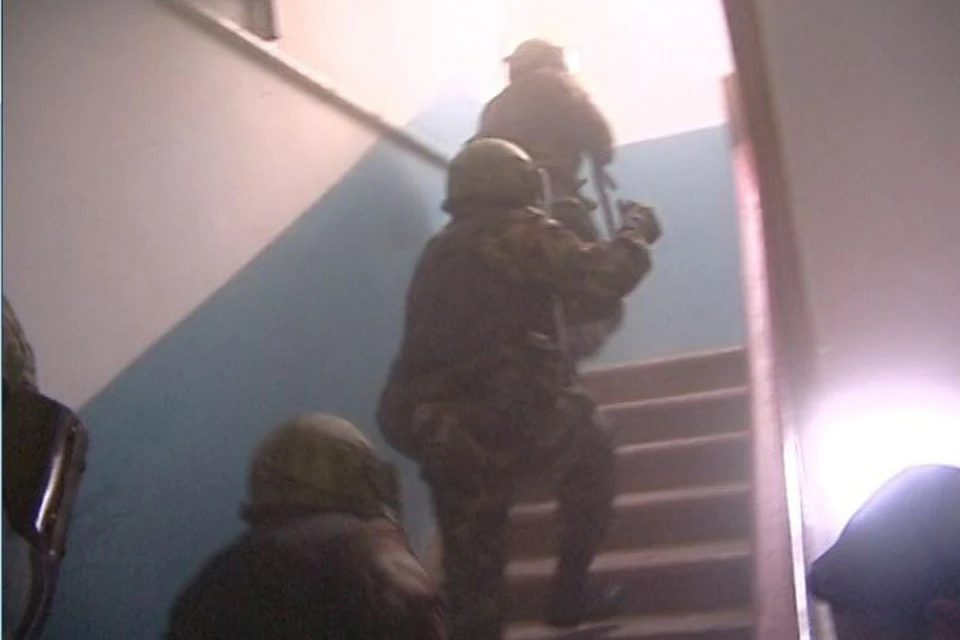 В Кузбассе мужчина при задержании отстреливался от полиции