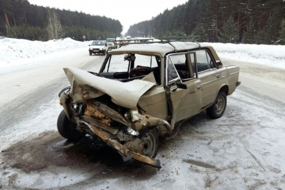 Барахолка томская область. Авария на трассе Томск Колпашево. ДТП .В зимой 2106.