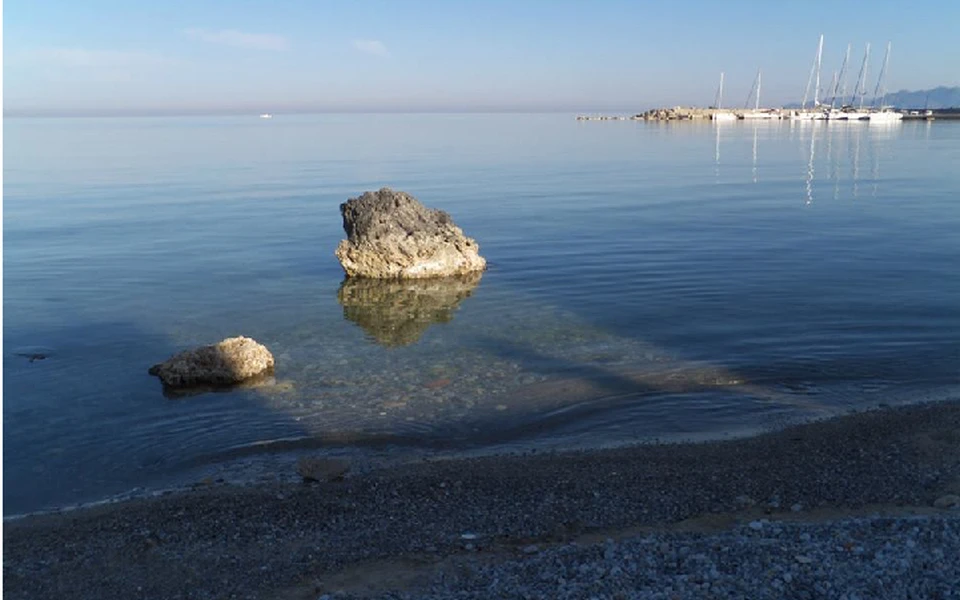 На море в Греции можно смотреть бесконечно.