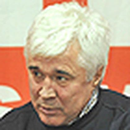 Евгений ЛОВЧЕВ