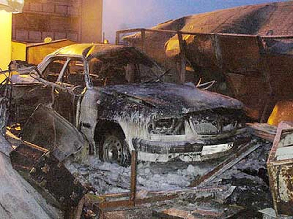 Машина после взрыва