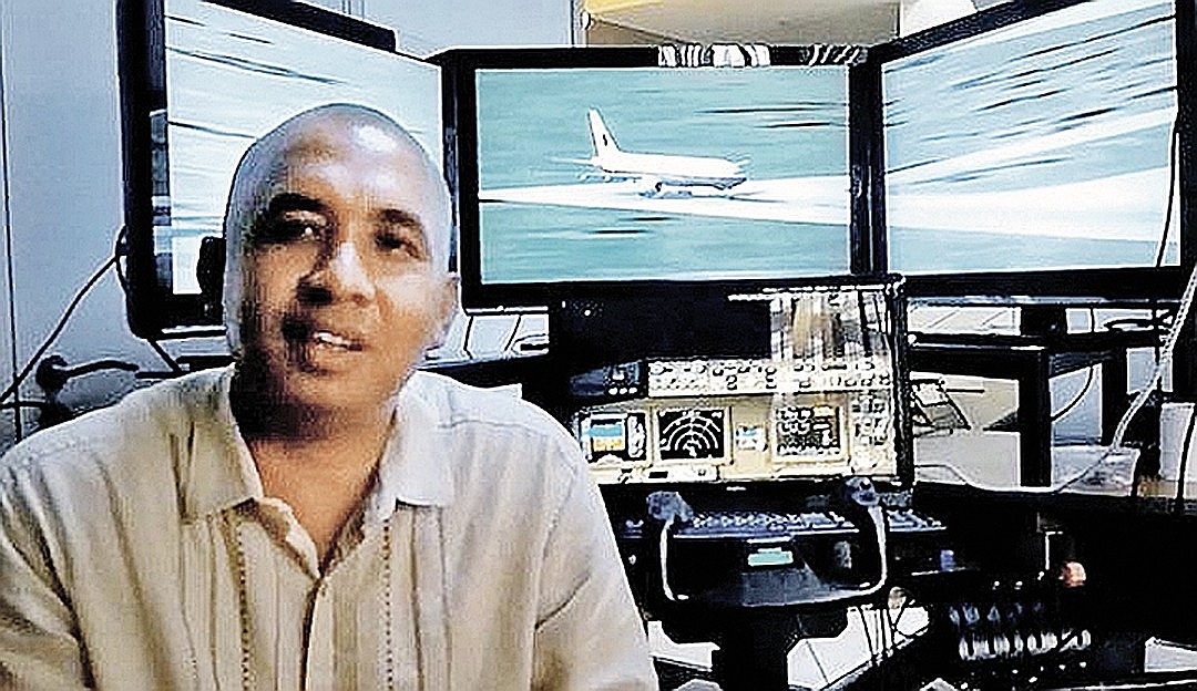 Командир воздушного судна Захари Ахмад Шах