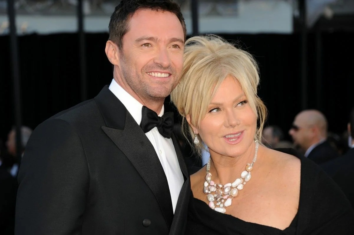 Hollywoodský herec Hugh Jackman je už 13 let ženatý s Deborah Lee Furness, která je o 23 let starší než on. Foto: sociální sítě