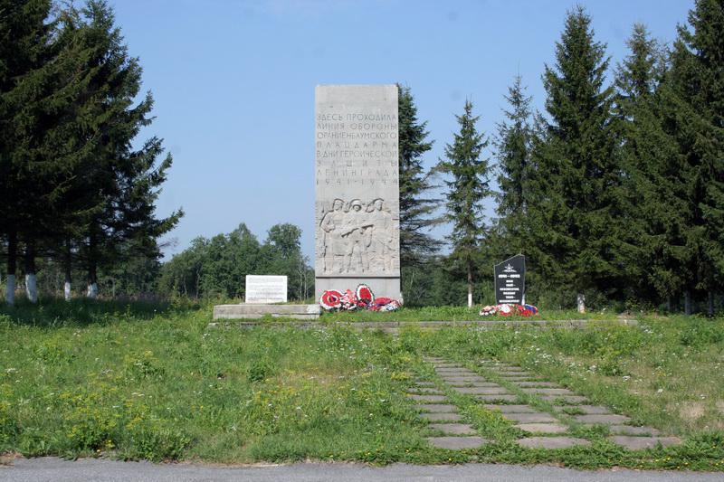 Недалеко от деревни Порожки есть мемориал