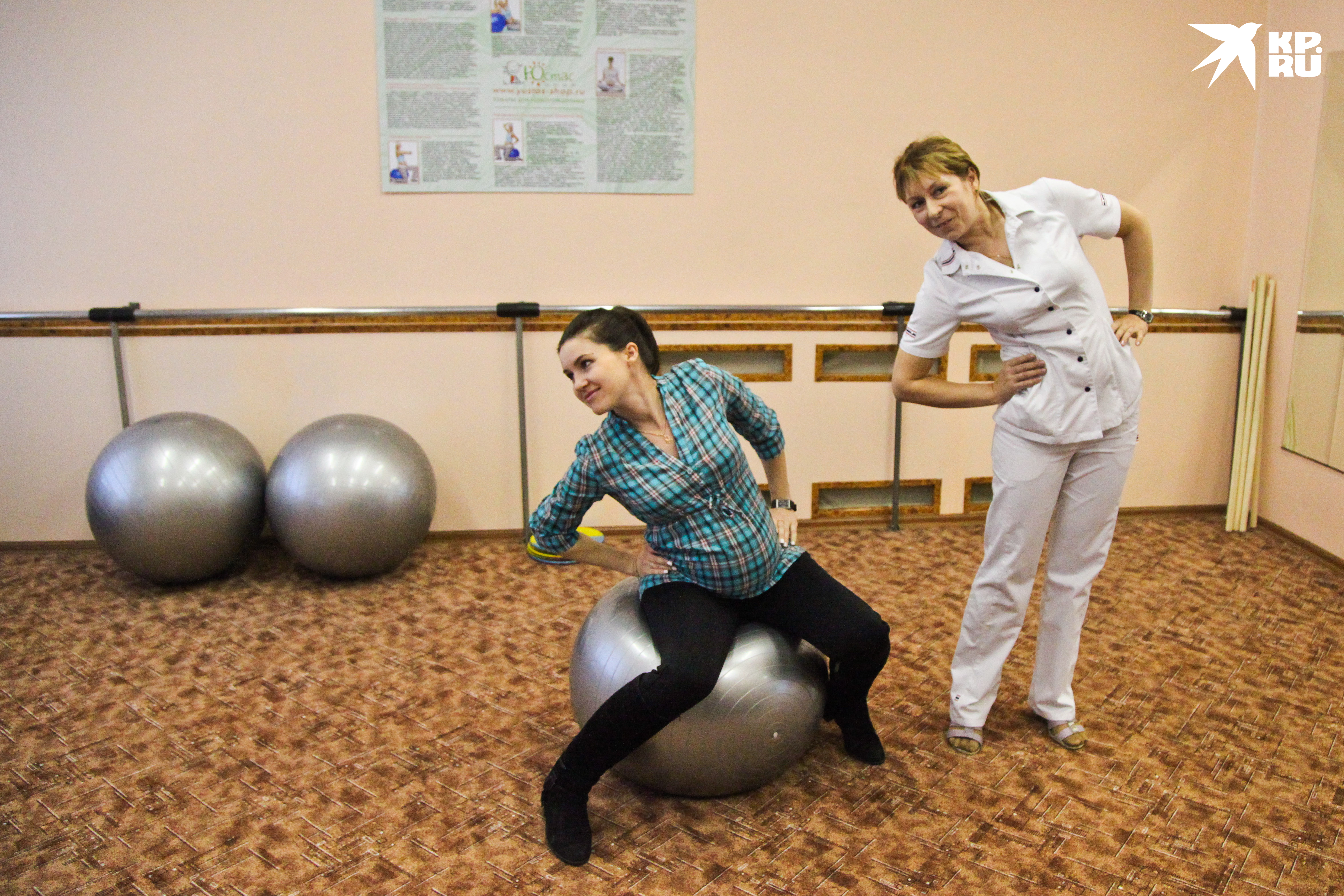 Неотъемлемой частью реабитилации стала лечебная физкультура, которую можно делать и дома.