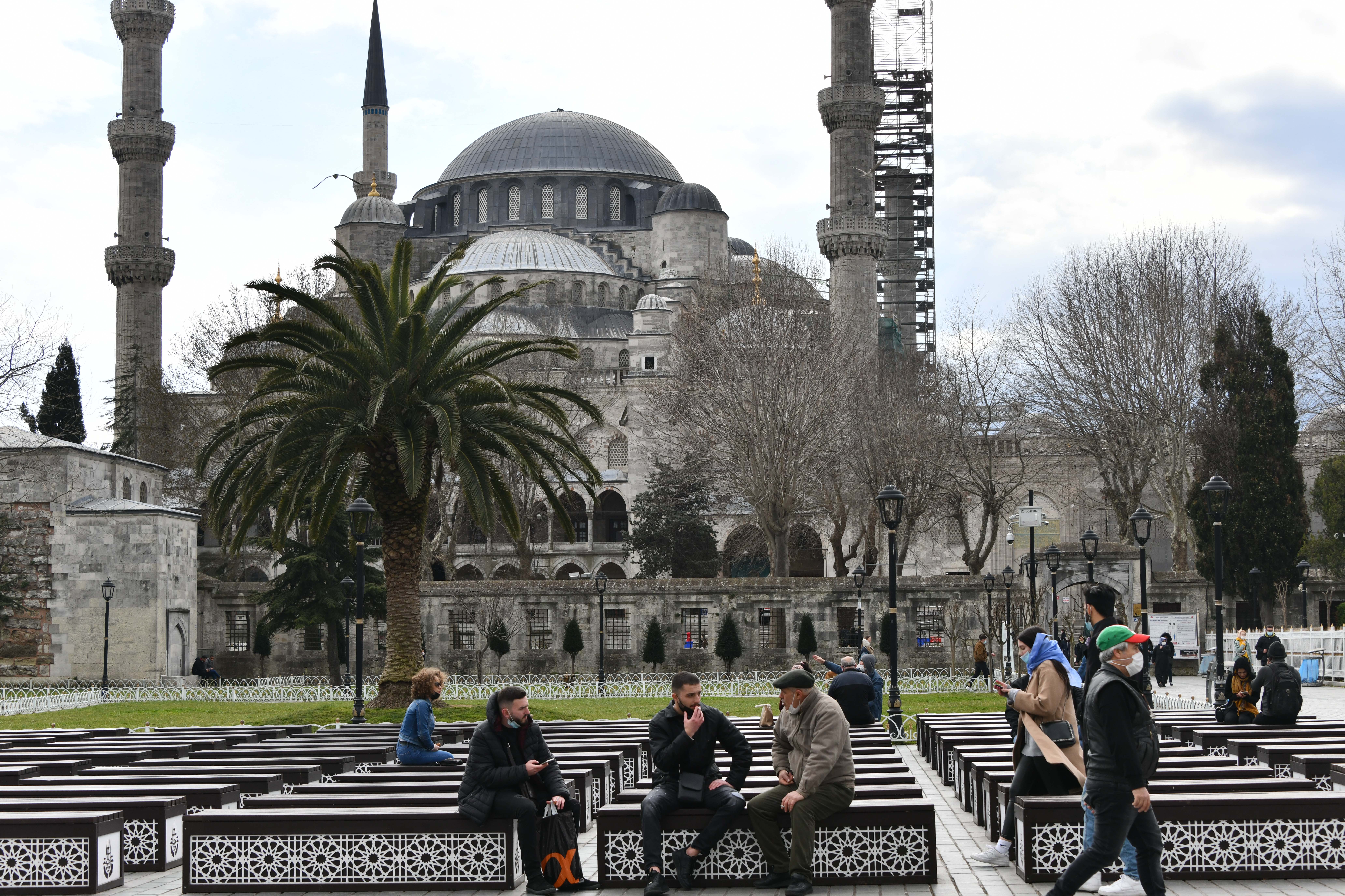 Только за 11 апреля в Турции заболели коронавирусом больше 50 тысяч человек.