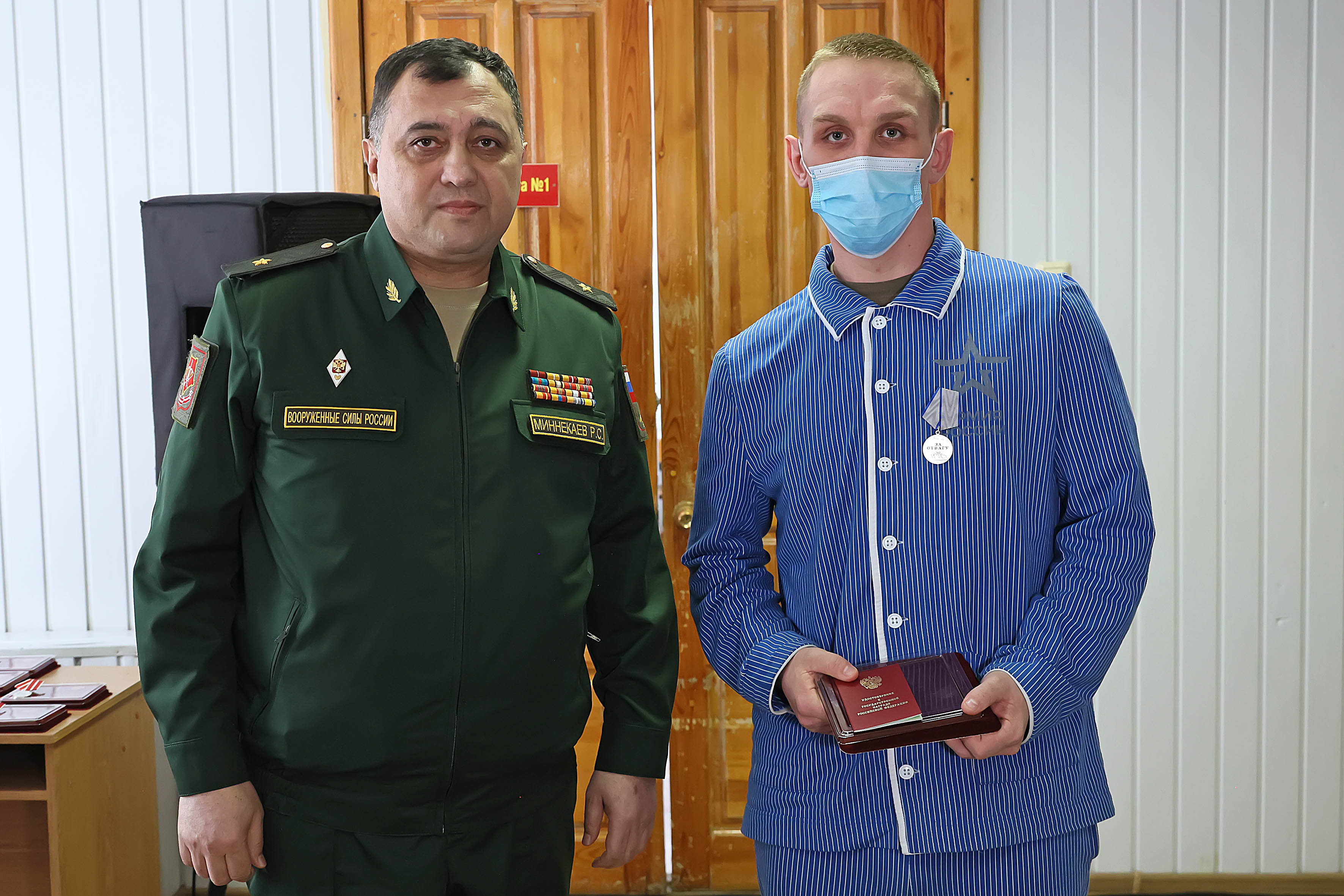 Подполковник Хохлов ликвидировал три диверсионно-разведывательные группы противника