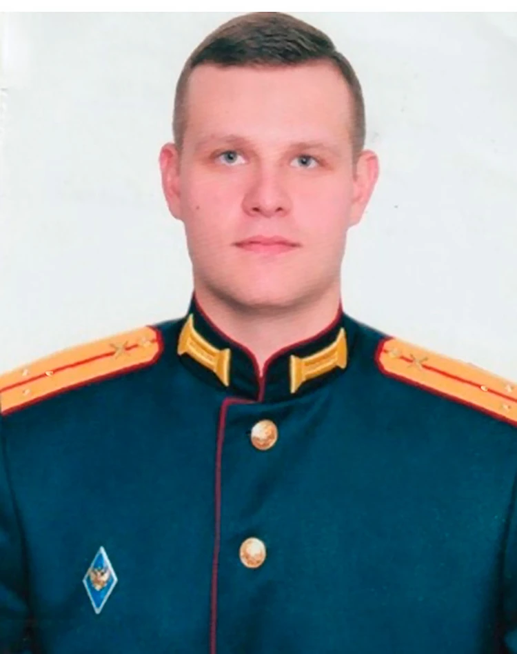 Старший лейтенант Роман Генисецкий.