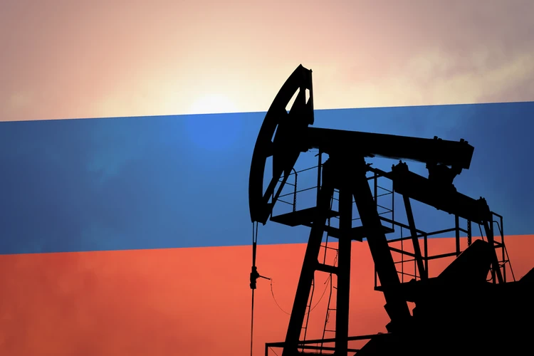 Из-за дорогих нефти, газа и металлов российские компании-экспортеры в нынешнем году заработают очень много денег.