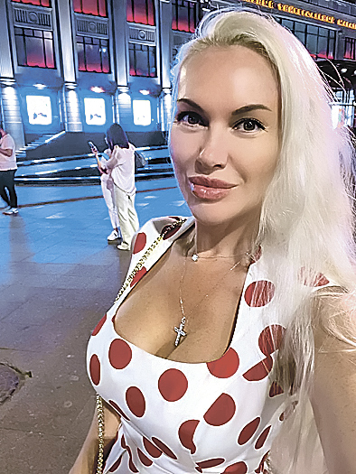 Дина Джафарова.