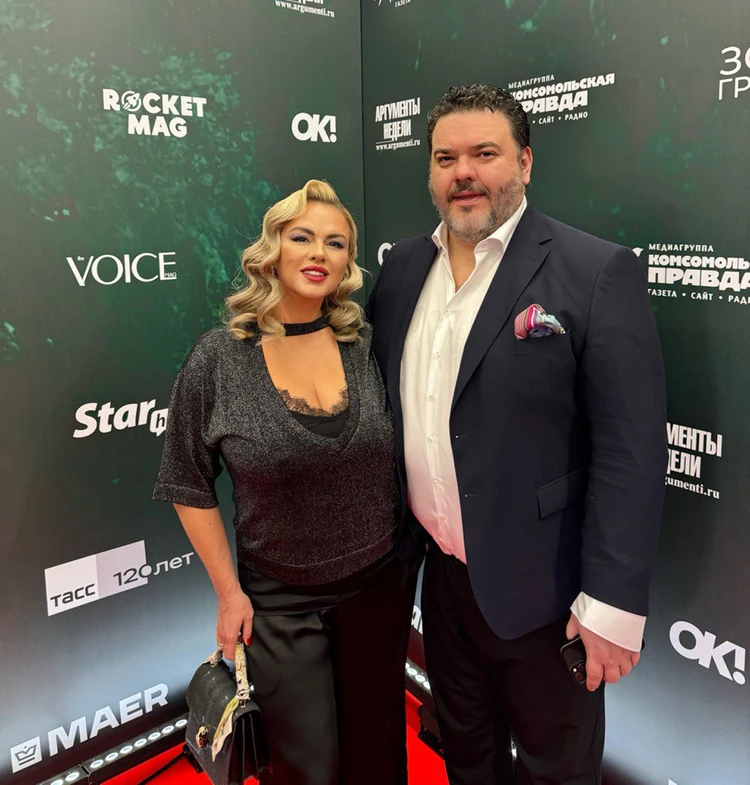 Ресей эстрадасының жұлдыздары Анна Семеновичтің сексі