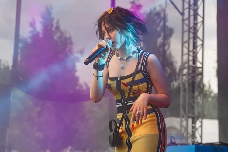 Лидия выступает под псевдонимом Ray. Фото: соцсети певицы