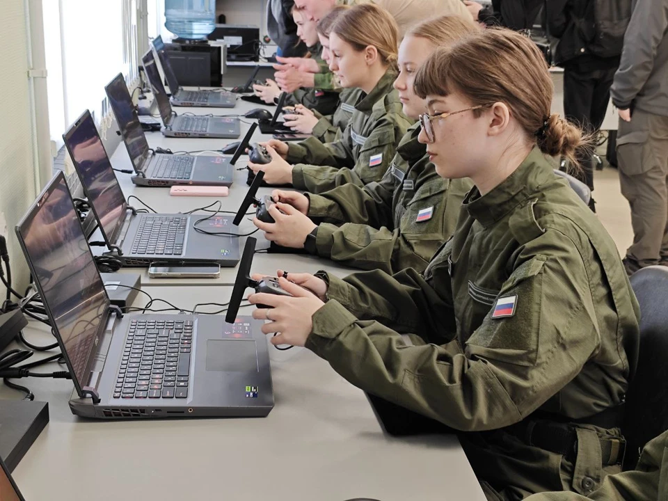 https://s16.stc.yc.kpcdn.net/share/i/4/3133383/wr-960.webp