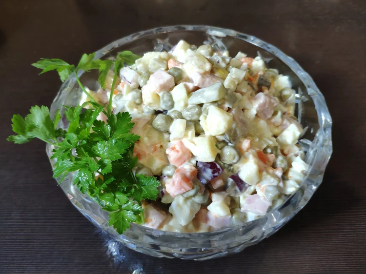 Салат оливье стал одним из символов нового года