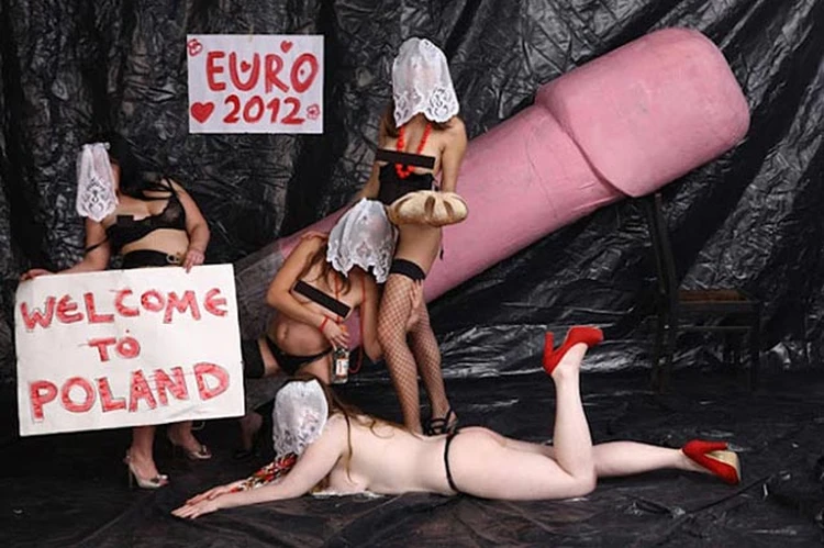 Акция движения FEMEN